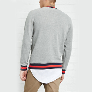 Sweat-shirt élégant pour homme, effet délavé et déchiré, avec patchs, impression par transfert thermique, coupe ample et zippée - Product Image 3