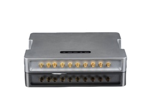 Lecteur RFID uhf lecteur TCP IP 8 ports pour la gestion des véhicules avec 4G,GPS pour le suivi des actifs - Product Image 3