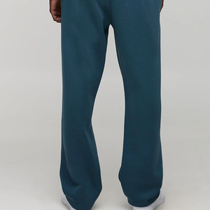 Chándal extragrande para hombre con bolsillos laterales y capucha para un ajuste cómodo y relajado en invierno, con capucha ajustable para pedidos al por mayor - Product Image 6