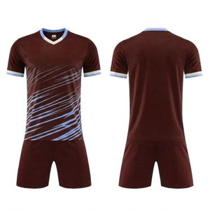 Fabricant de premier plan d'uniformes de football sur mesure, design unique, haute qualité, articles les plus vendus, uniforme de football de qualité supérieure, tendance - Product Image 5