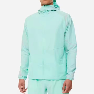 Veste de sport imperméable coupe-vent à capuche vert clair pour homme avec ensemble de shorts, séchage rapide, respirante, vêtements d'été - Product Image 6