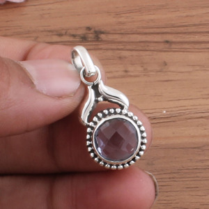 Colgante de Amatista Natural Vintage al por Mayor, Plata de Ley 925, Chapado en Platino, con Puntos, Hecho a Mano, Fabricante de Dijes de Piedras Preciosas al por Mayor - Product Image 1