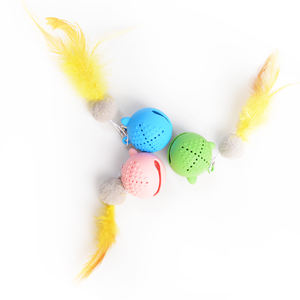 Nuovo arrivato giocattoli per gatti con piume di erba gatta interattivi per gatti da interno che fanno la colonna sonora palla erba gatta ventosa da parete - Product Image 4