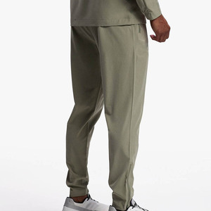 Jogging homme kaki doux, coupe classique, séchage rapide, respirant, avec poches latérales et revers côtelés, logo personnalisé, pour la gym. - Product Image 2