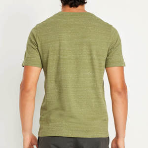 T-shirts blancs 100% coton à col rond, respirants et amples - Product Image 3