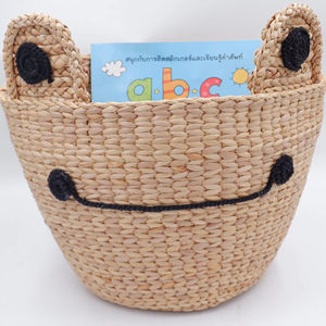 Panier en jacinthe d'eau tressé en forme de grenouille, fait main, panier de rangement, vente en gros, écologique, fabriqué au Vietnam - Product Image 2