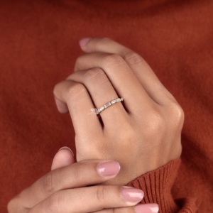 Anillo de Boda Apilable de Oro 14K con Diamantes Baguette y Marquise, Joyería Nupcial, Fabricante y Proveedor Mayorista - Product Image 4