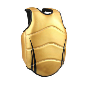Protector de Pecho de Cuero Suave para Boxeo, Ligero, Transpirable, con Acolchado, Diseñado para Uso Prolongado - Product Image 1