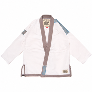 Proveedor OEM de Uniformes de Jiu Jitsu Brasileño, Gi de BJJ Premium al por Mayor, 400 GSM, Etiquetas Tejidas con Logotipo Personalizado, Bordado - Product Image 1
