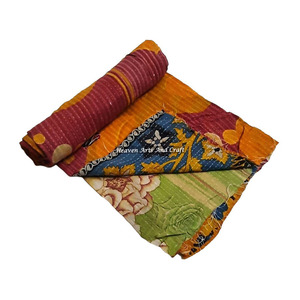Colcha Kantha Gudari Hecha a Mano, Vintage, Lavable, 100% Algodón, Colcha India Estampada de Rajasthan GD1085 - Product Image 1