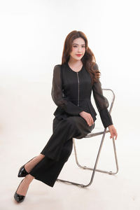 Camisa de Tweed Negra Moderna, Juvenil y Elegante para Mujer, de Manga Larga, con Peplum, Tejido de Alta Calidad, Transpirable, Estilo Ejecutivo - Product Image 4