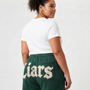 Shorts amples en molleton 100 % coton French Terry brodés effet usé grande taille pour femme - Product Image 5