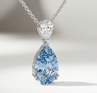 Collier pendentif de luxe en or 14 carats plaqué rhodium avec diamant de laboratoire bleu poire fantaisie |   Cadeau élégant et minimaliste pour femmes