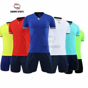 Camiseta de Fútbol Personalizada 100% Poliéster Transpirable para Adultos, Secado Rápido, Impresión de Nombre y Número, Uniforme de Fútbol - Product Image 1