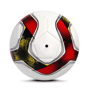 Balón de Fútbol de Cuero con Impresión de Logotipo Personalizado de Alta Calidad, Servicios OEM, Nuevo Diseño de Marca, Cámara de Goma Transpirable, Tamaño Personalizado - Product Image 3