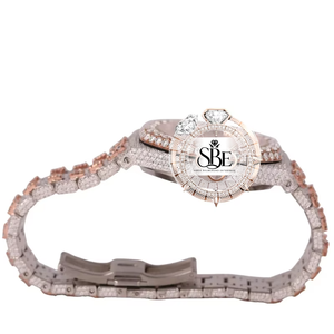 Montre en diamant la plus vendue pour hommes, affichant un look puissant et un design sophistiqué, disponible au prix d'usine - Product Image 3
