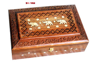 Wooden Hand-Carved Eco-Friendly Wall-Mounted Artisan Crafted Customized Shape Money Box Decorative Storage for Rings Earrings - Product Image 2