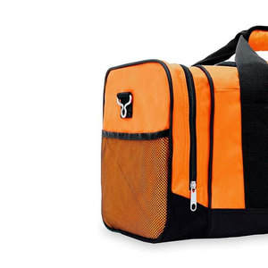 Bolsa de Deporte de Gran Capacidad Personalizada de Alta Calidad, Bolsa de Viaje Impermeable de Cuero Genuino, Bolsa Deportiva Portátil con Cierre - Product Image 5
