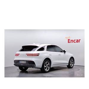 Genesis GV70 2.5T Gasolina 2WD 2024/5 con 21,985 km, Caja de Cambios Automática, Asientos de Cuero, Volante a la Izquierda, Cámara Trasera - Product Image 2