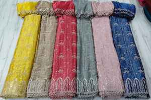 Tela de seda importada elegante con cuentas hechas a mano, material de diseñador ideal para vestidos de novia, sarees, lehengas, trajes de gala y conjuntos de fiesta. - Product Image 2