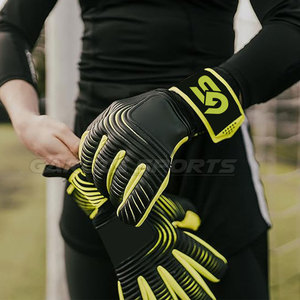 ถุงมือผู้รักษาประตูน้ำหนักเบาสั่งทำได้ตามขนาด ขายดี ราคาถูก - Product Image 4