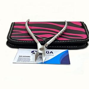 Vente en gros de coupe-ongles professionnels de luxe en acier inoxydable, à pointe fine et droite, pour une coupe précise des cuticules, soins des ongles, manucure et pédicure - Product Image 4