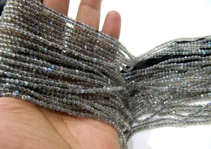 Perles de Labradorite Naturelle Facettées Rondelles 2-2,5 mm Grises Chatoyantes, Fils de 13 Pouces de Long - Product Image 2