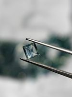 Kyanite de couleur menthe naturelle, pierre précieuse carrée facettée d'Afrique pour la fabrication de bijoux