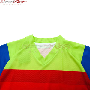 Maillot de course moto unisexe à manches longues, color-block vert bleu rouge, coupe-vent, séchage rapide, en polyester, pour adultes, toutes saisons - Product Image 4