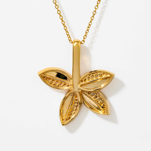 Collier pendentif en or jaune 14 carats minimaliste avec diamant de laboratoire de 0,54 ct en forme de feuille, chic et féminin, bijou raffiné, cadeau pour elle - Product Image 2