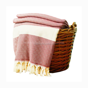 Manta suave de algodón tejida a mano a rayas con flecos para sofá cama silla minimalista decoración del hogar - Product Image 3