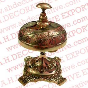 Clochette décorative en laiton, objet décoratif de bureau, à la mode, métalliques, ornements en relief à la main - Product Image 2