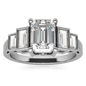 Anillo de lujo personalizado para mujer Corte Esmeralda VVS Moissanite Diamond 10K 14K 18K Chapado en oro blanco para compromiso Boda o regalo - Product Image 1