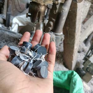 Véritable bouton en corne de buffle de fabricant indien de meilleure qualité Bouton vierge en corne naturelle écologique de couleur noire pour les vêtements - Product Image 6