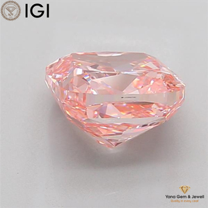 เพชรสีชมพูสดใส ระดับความสะอาด VS1 รับรองโดย IGI น้ำหนัก 4.00 กะรัต เพชร CVD ผลิตในห้องปฏิบัติการ รูปทรงคุชชั่น สำหรับคอลเลกชันพิเศษฉลองวันครบรอบ - Product Image 4