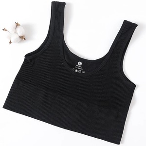 เสื้อกล้ามสั้นผู้หญิงแบบเรียบ ผ้าริบ ระบายอากาศ แห้งเร็ว ออกกำลังกาย คอกลม ชุดชั้นในไร้ตะเข็บ บราไร้โครง - Product Image 1