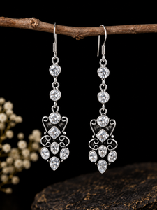 Boucles d'oreilles pendantes longues en argent oxydé avec zircon, directement de l'usine, pour mariage |   Boucles d'oreilles pendantes tendance en gros - Product Image 6