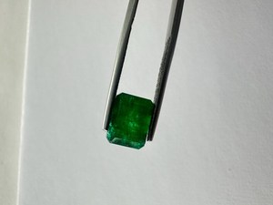 Émeraude naturelle zambienne taille octogonale, pierre précieuse non montée pour la fabrication de bijoux, certifiée IGI, qualité excellente et premium, rare - Product Image 6