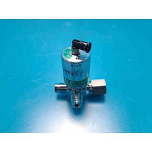 CKD AGD01V-X0132 Utilisé comme pièce détachée d'équipement semi-conducteur d'occasion - Product Image 1