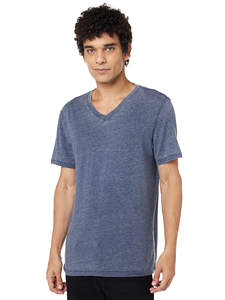 T-shirts en gros pour hommes, col en V, nouveau design, t-shirts en coton pour hommes, sur mesure, taille personnalisée, t-shirts à col en V - Product Image 4