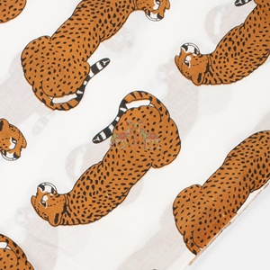 Nueva Colección de Tela de Algodón Estampada a Mano con Diseños de Animales, 100% Algodón, Diseño Moderno para Ropa Infantil - Product Image 6