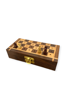 Boîte et plateau d'échecs en bois de 6 pouces, finition naturelle, jeu de stratégie classique pour le divertissement familial et les activités intérieures - Product Image 2