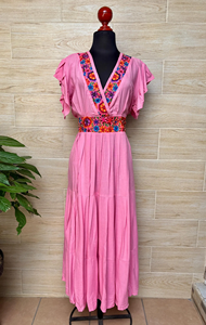 Vestido Maxi Bordado a Mano con Cuello en V, Mangas con Volantes y Detalles Florales Vibrantes, Prenda Étnica Artesanal para Mujer - Product Image 4