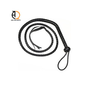 Fouet de combat professionnel en cuir - Product Image 3