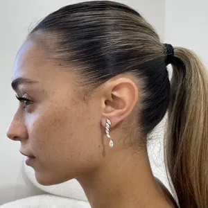 Pendientes de diamantes cultivados en laboratorio con corte pera y marquesa de 2.20 quilates, E F VS1, oro blanco de 14K, joyería fina para mujer - Product Image 1