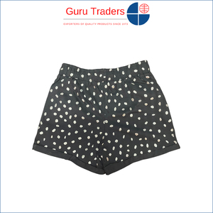Exportador al por mayor de pantalones cortos de diseño moderno para niñas de calidad superlativa con estampado de lunares para niñas a buen precio - Product Image 5