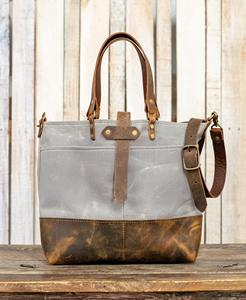Bolso Tote de Lona Encerada con Correa de Cuero Vintage, Cierre de Cremallera, Gran Capacidad para Viajes y Uso Diario - Product Image 4