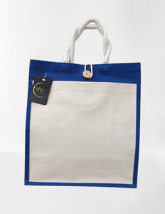 Bolsa de tela de algodón natural sin estampado con asa de cinta de polipropileno, borde azul y cierre de botón para compras y tiendas - Product Image 3