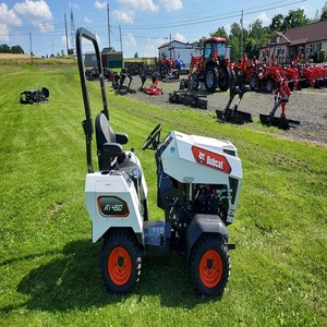 Potente Tractor Utilitario Bobcat AT450 que Ofrece un Rendimiento Eficiente, una Fuerte Tracción y una Fácil Operación - Product Image 3