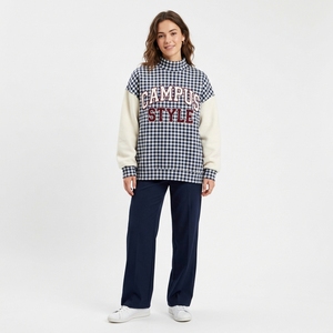 Sweat-shirt personnalisé à col montant avec imprimé lettres surdimensionnées, coupe ample, style décontracté, avec manches contrastantes à carreaux - Product Image 4